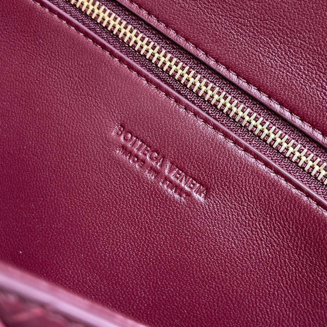 Andiamo Woven Leather Clutch Bag