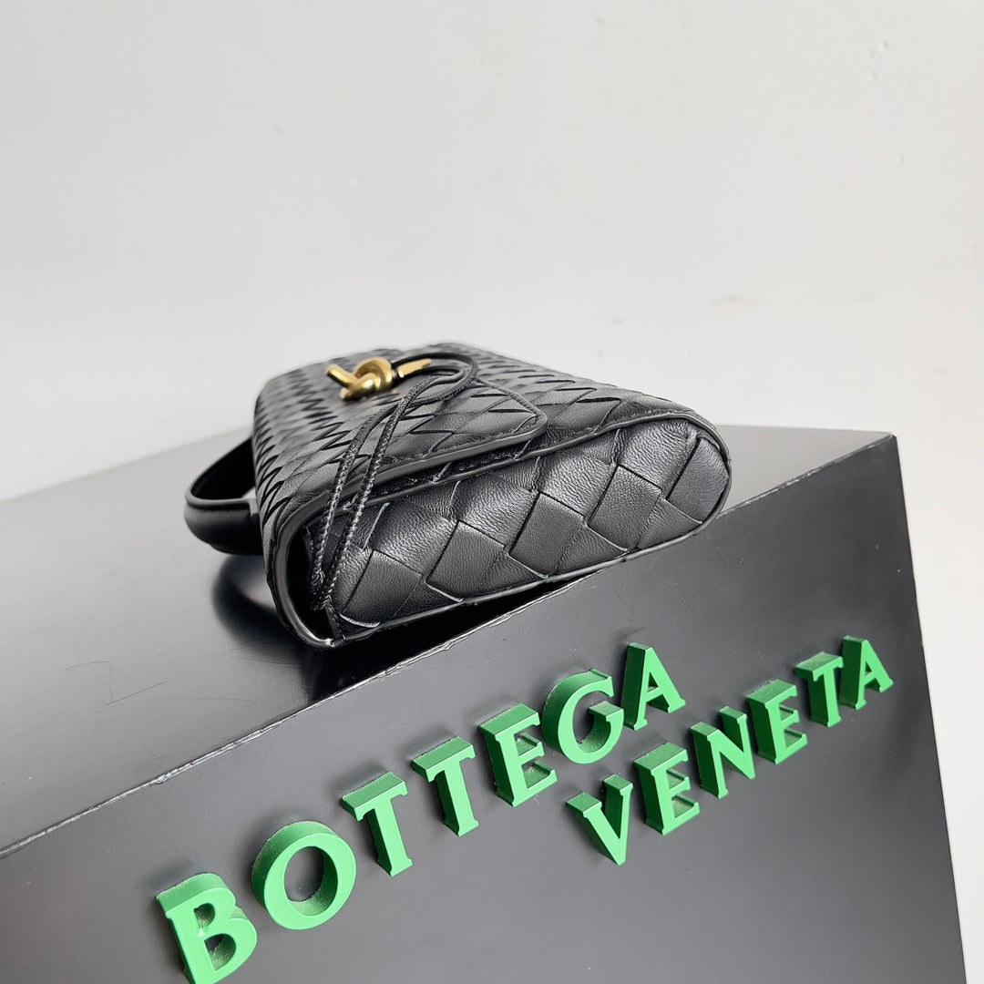 Andiamo Woven Leather Clutch Bag