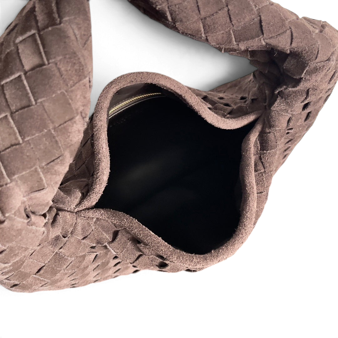 SWORD LUXURY marka, kahverengi, yumuşak dokulu, el örgüsü deri detaylı orta boy hobo omuz çantası.