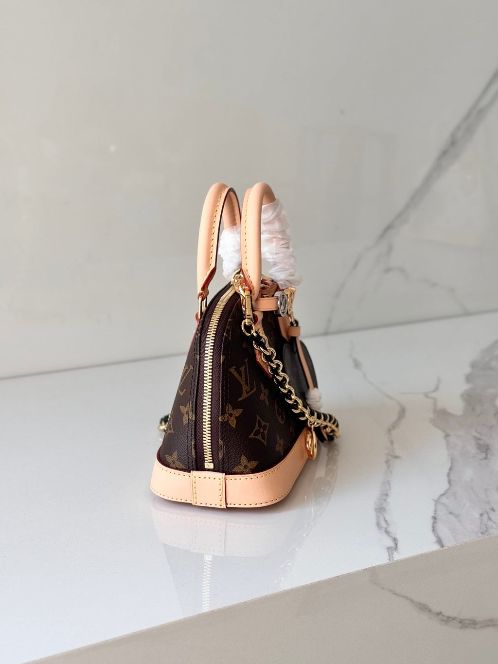 Alma BB White Monogram