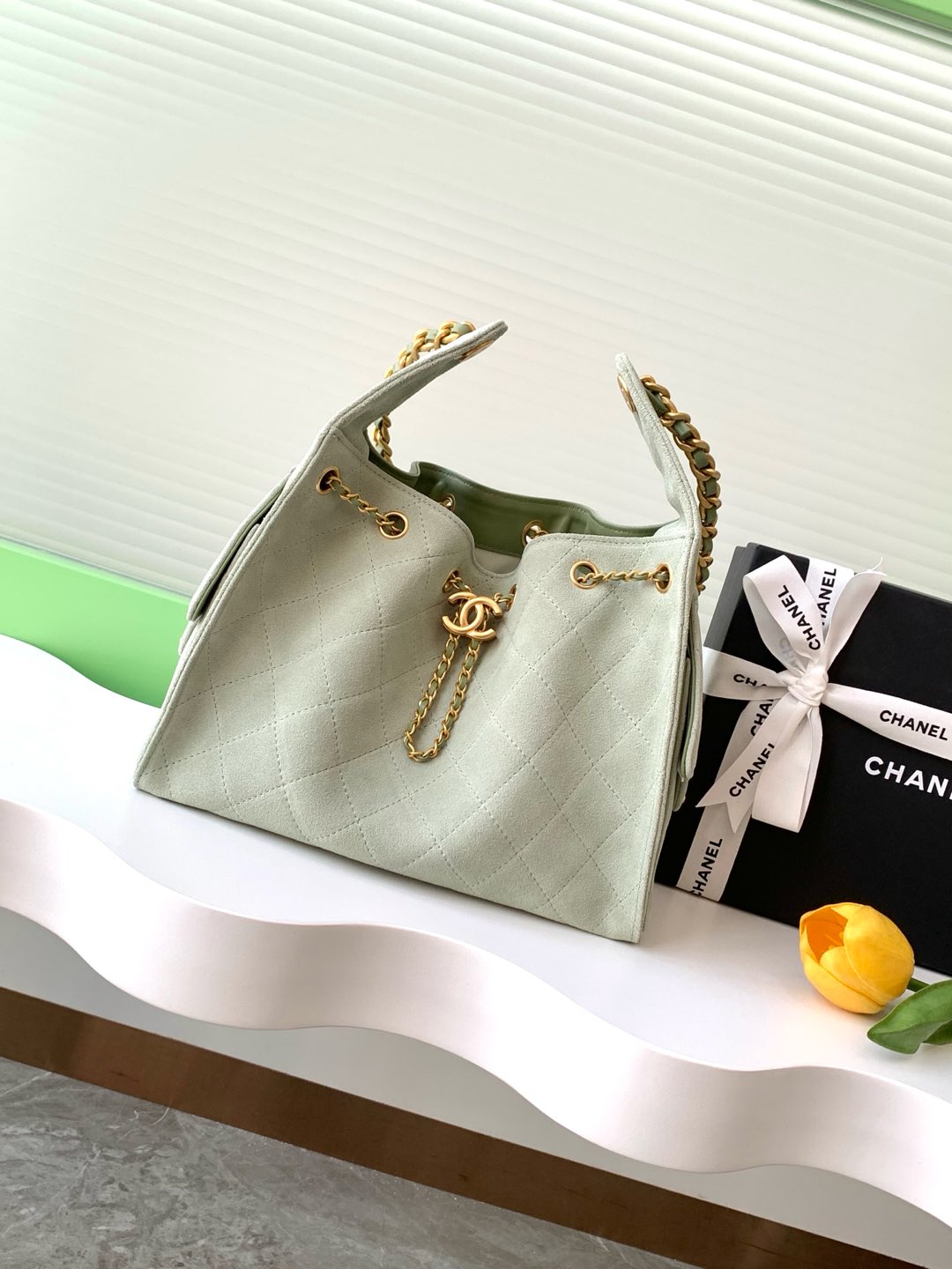 25 Medium Suede Bucket Bag