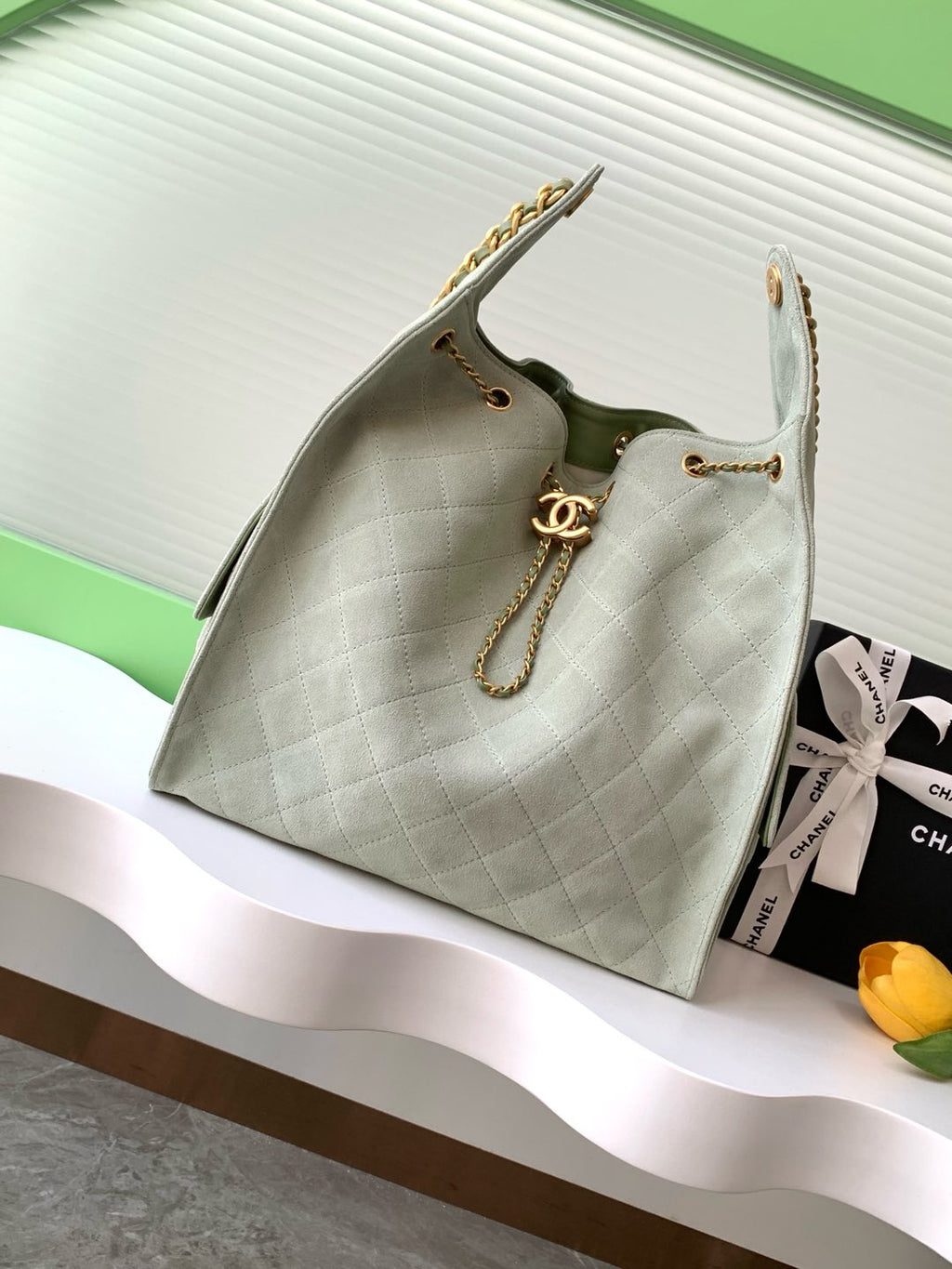 25 Large Suede Bucket Bag