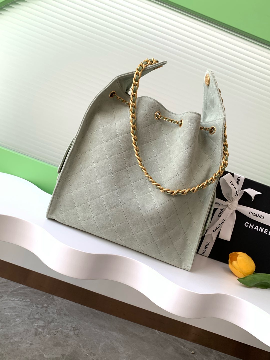 25 Large Suede Bucket Bag