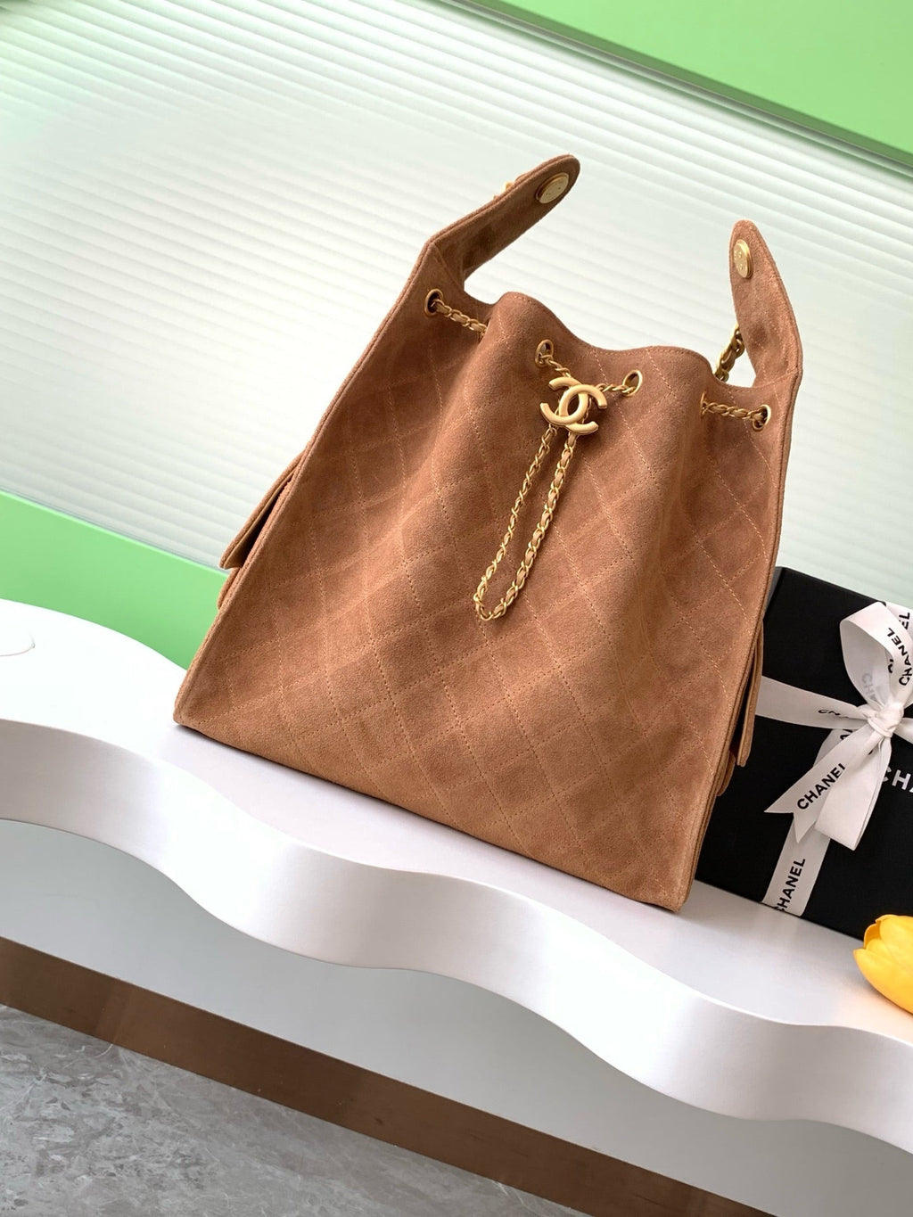 25 Large Suede Bucket Bag