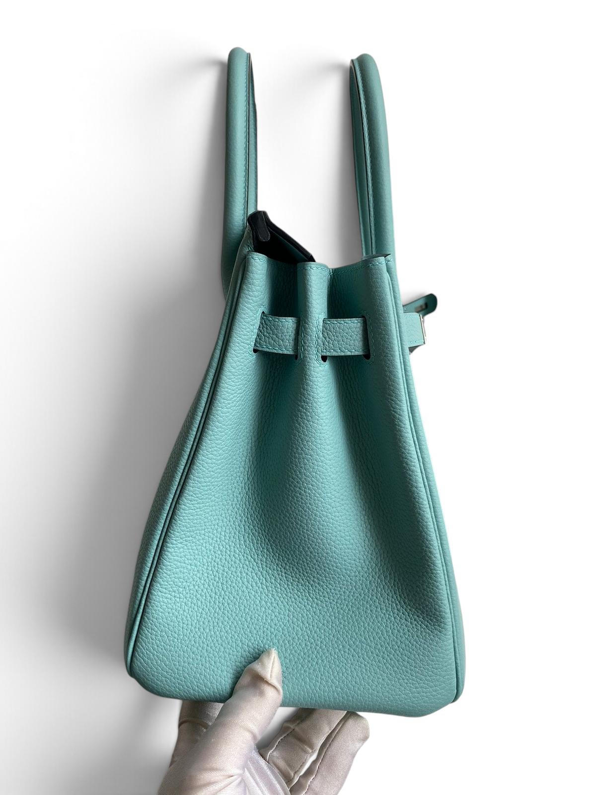 SWORD LUXURY marka turkuaz renkli Togo deri Hermès Birkin 30 çanta, yan profilden görünüm.