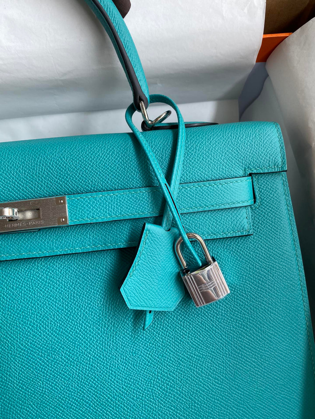 Kelly 32cm Epsom Leather Handbag