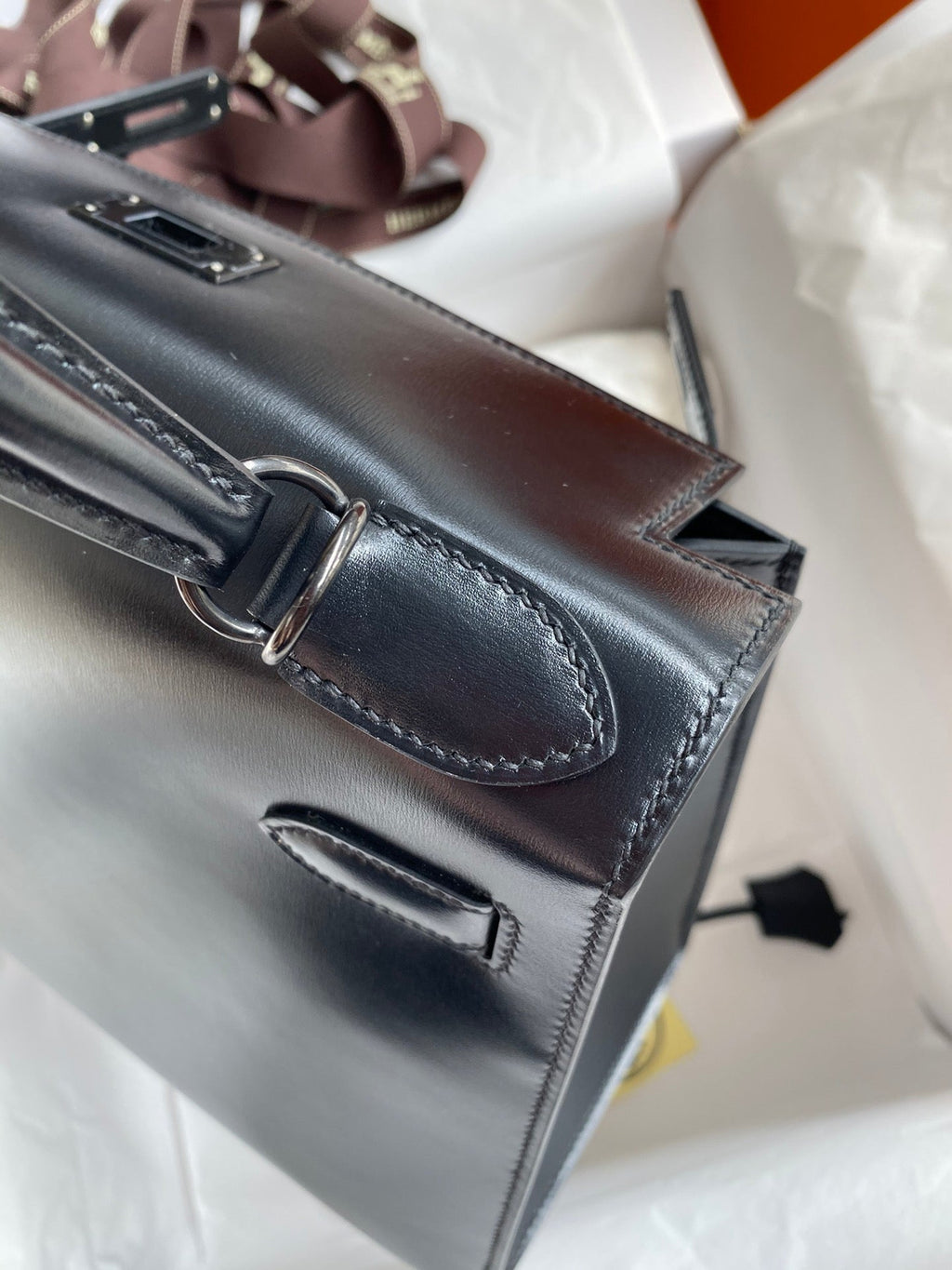 Kelly 25cm Box Leather Handbag