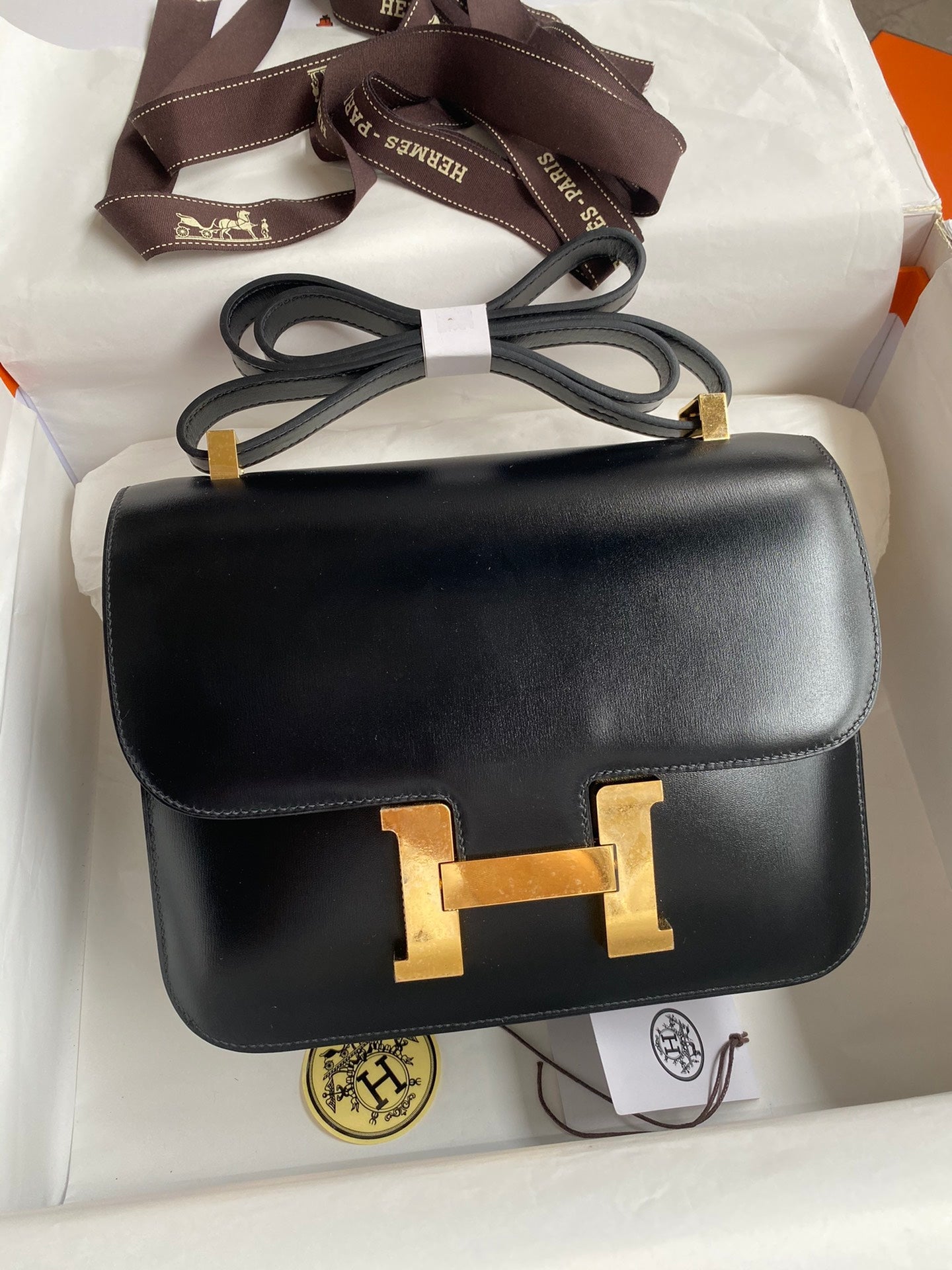 Constance 24cm Box Leather Handbag