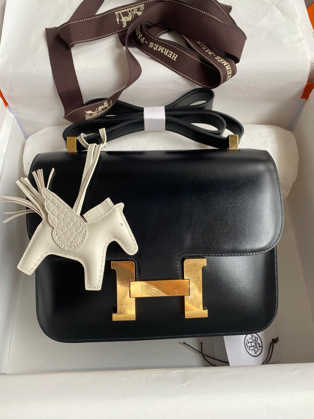 Constance 24cm Box Leather Handbag