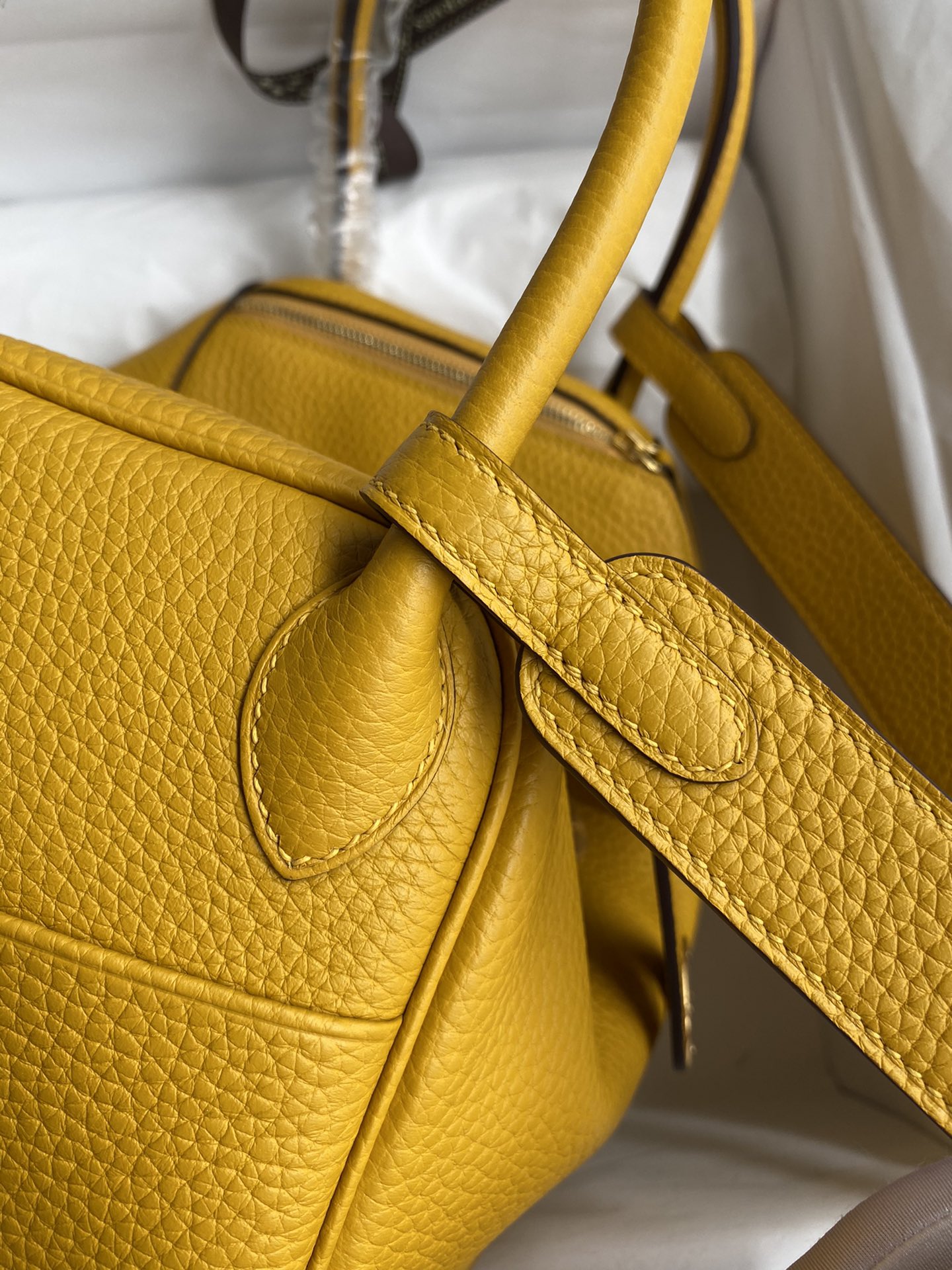 Lindy 26 Bag