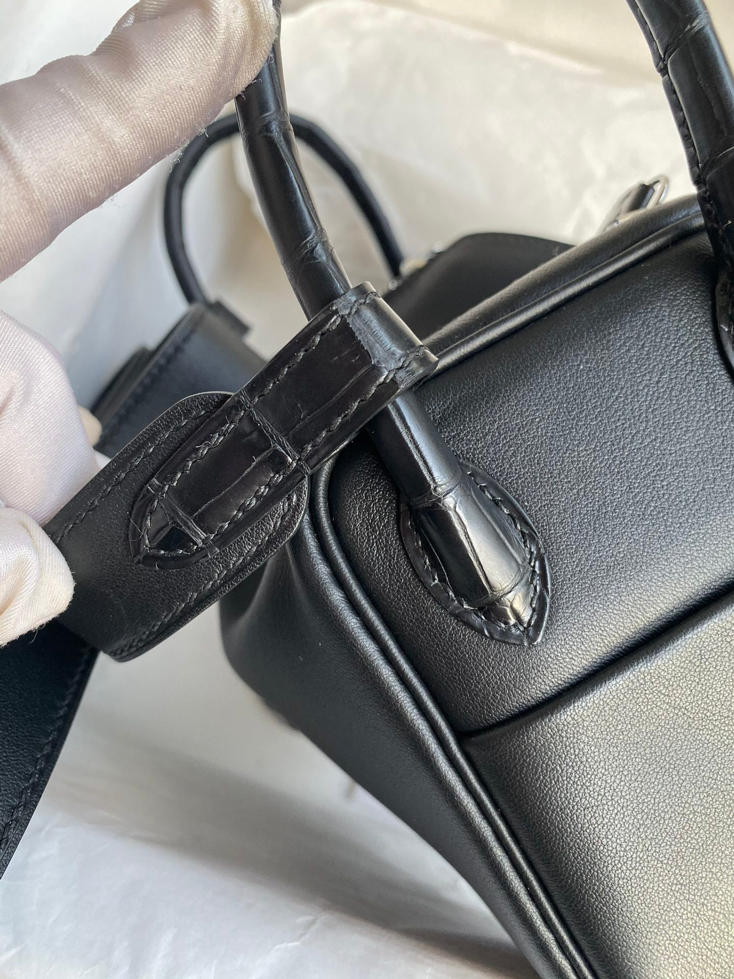 Lindy 19 Bag