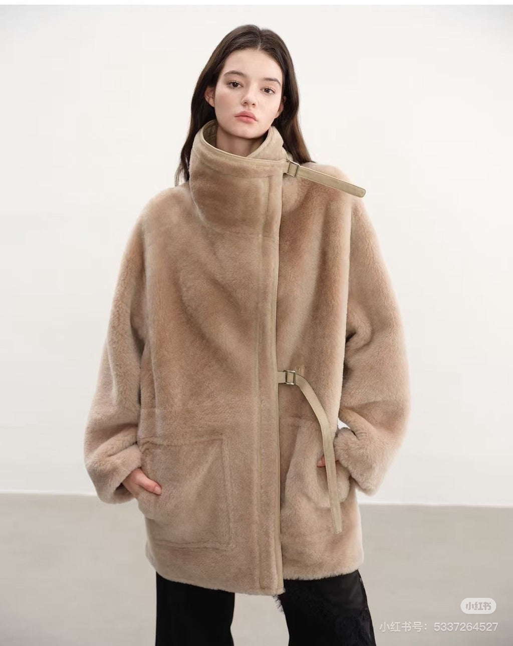 Shearling Reversible Coat – Sand Beige Edition
