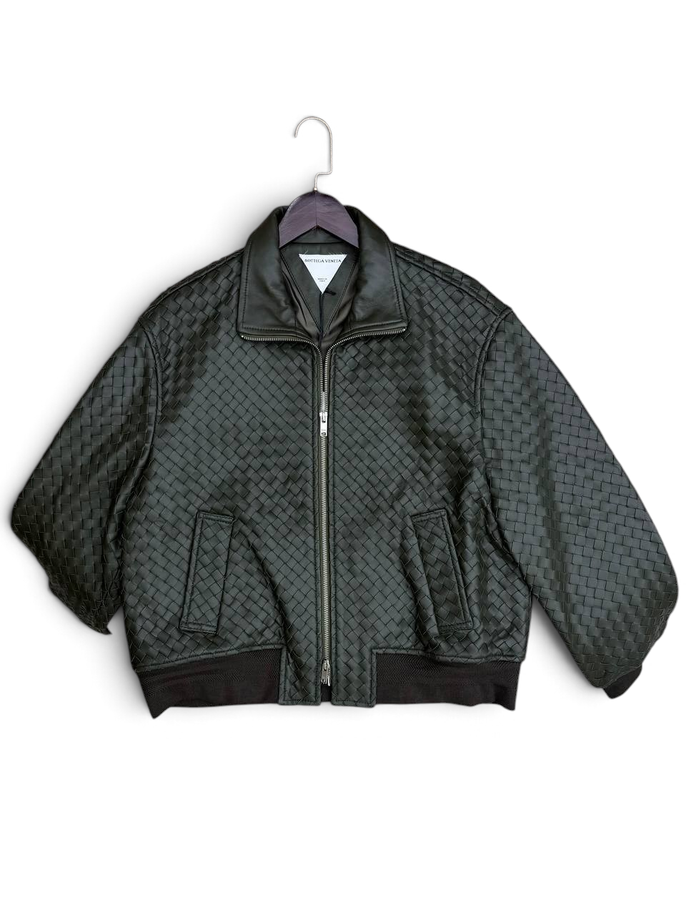 SWORD LUXURY fermuarlı, travertine rengi, örgü desenli süet blouson ceket, ribana detaylı manşet ve etek ucu.