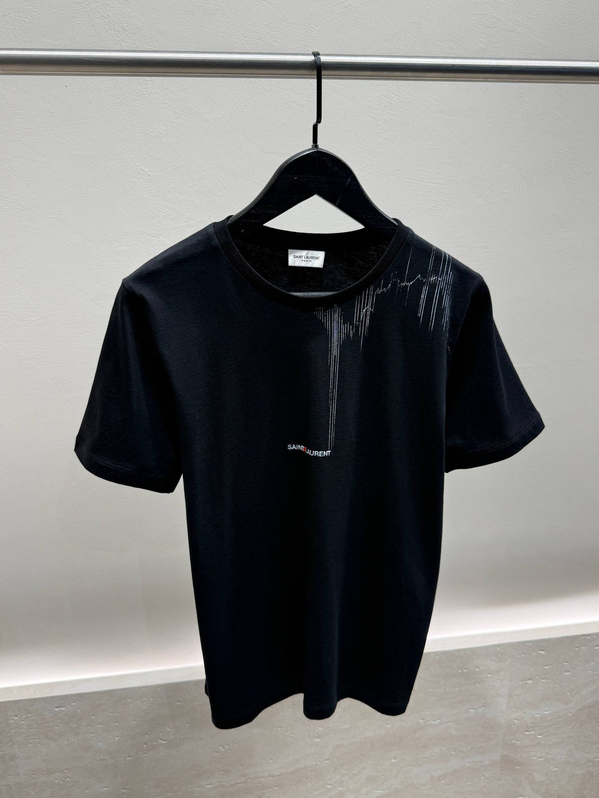 Graphic Logo Print T-Shirt in Black