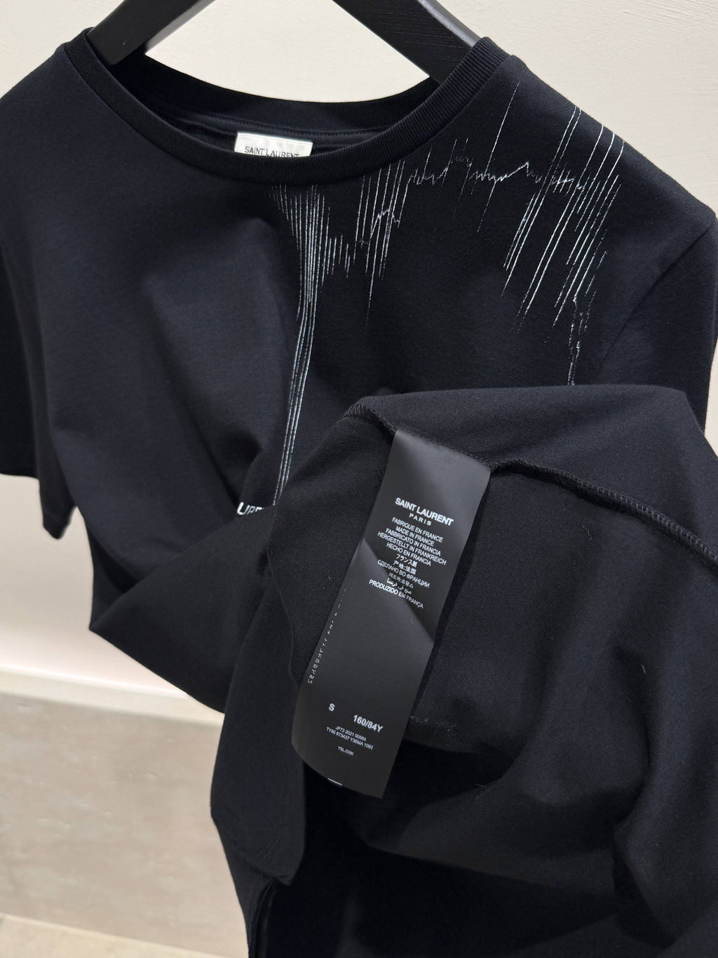 Graphic Logo Print T-Shirt in Black