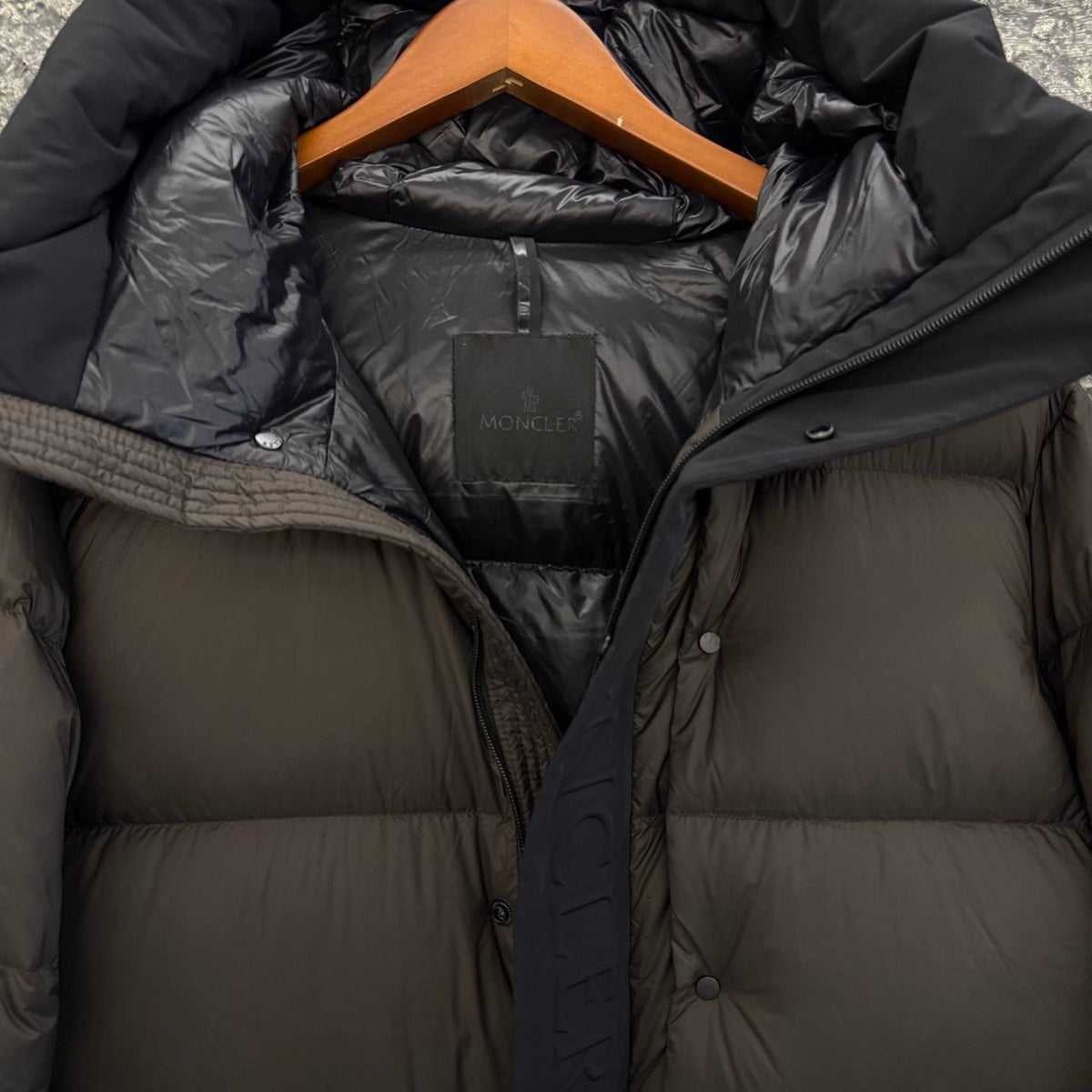 Madeira Hooded Short Goose Down Jacket