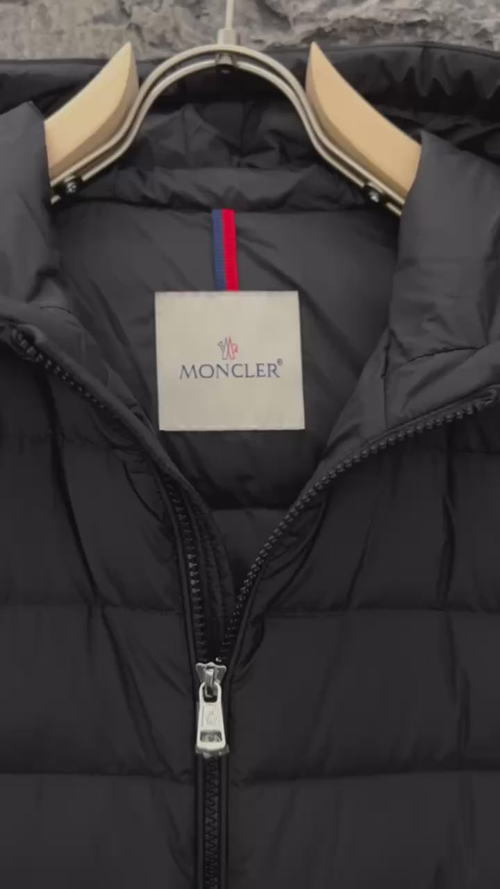 Men’s Verm Hooded Medium Puffer Jacket