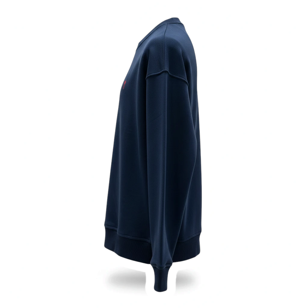 SWORD LUXURY lacivert renkli, bisiklet yaka, pamuklu, göğüs kısmında kırmızı kalp nakışlı sweatshirt yan görünümü