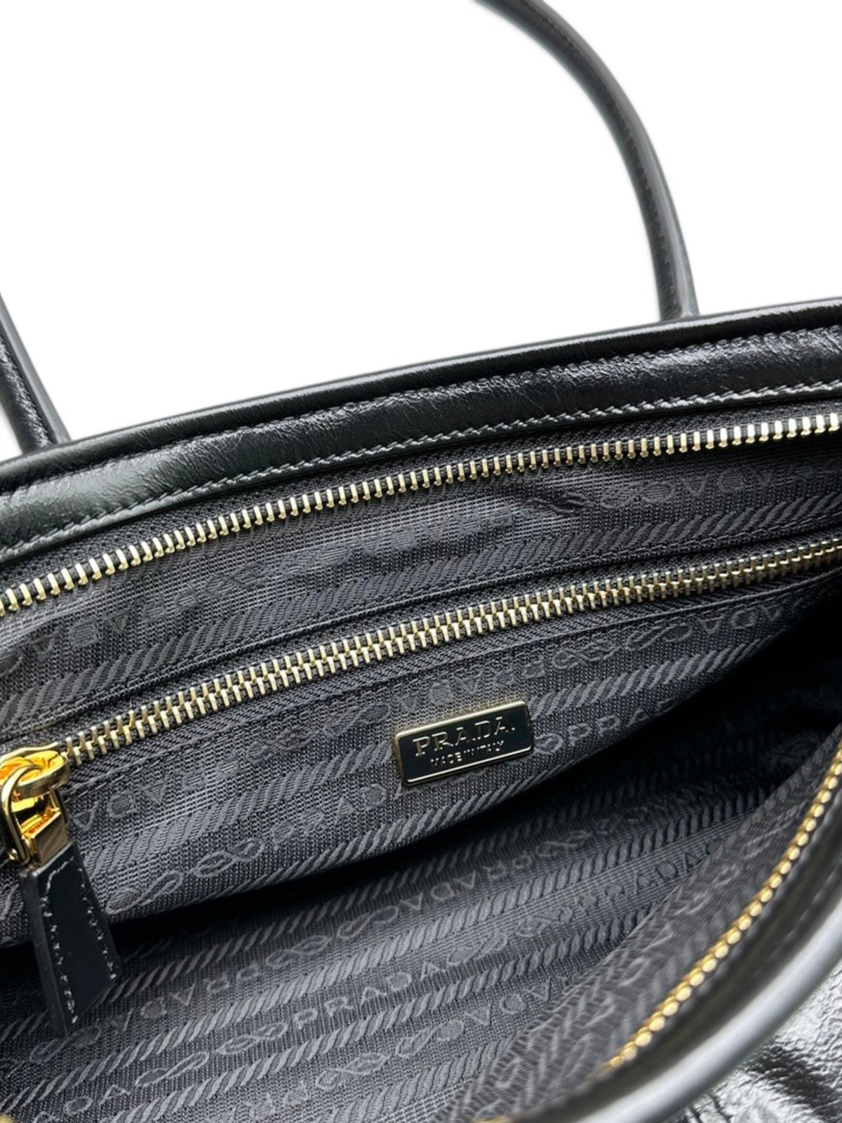 Bonnie Medium Waxed Leather Shoulder Bag – Black, view 7