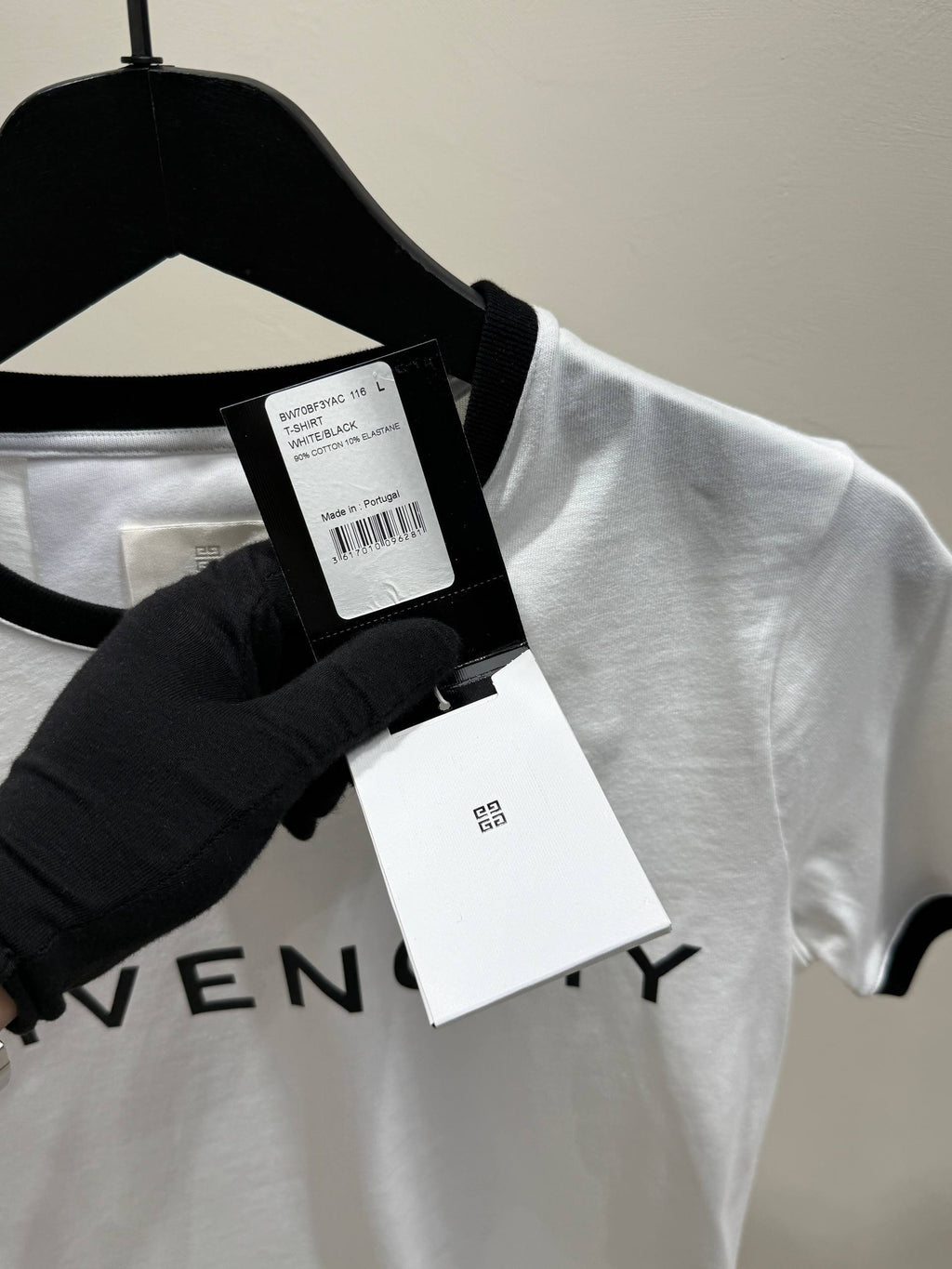 Women's ringer T-shirt hangtag detail